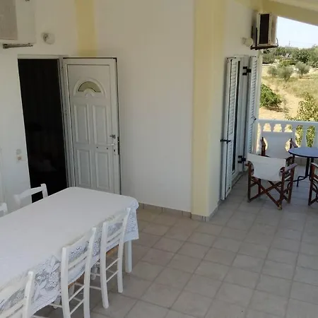 Marinis House Koróni