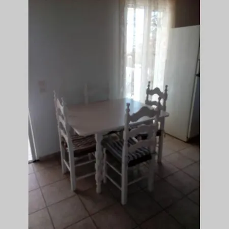Marinis House Villa *