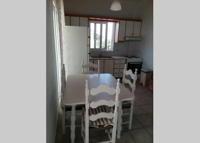 Marinis House Koróni